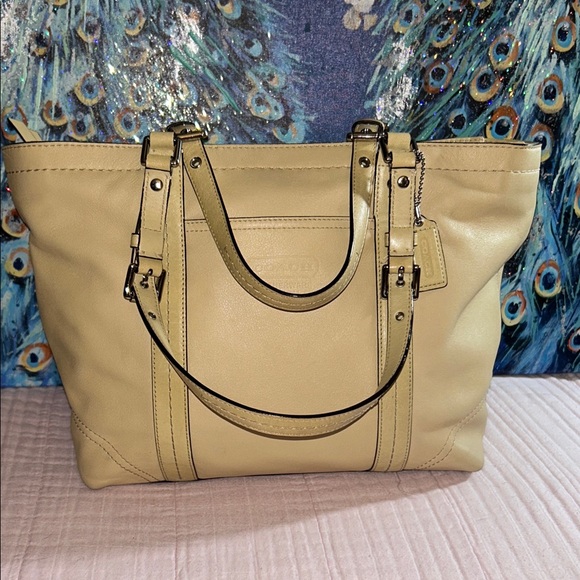 Vintage Coach Pale Yellow Beige Leather Double Handle Shoulder Bag - Picture 1 of 16